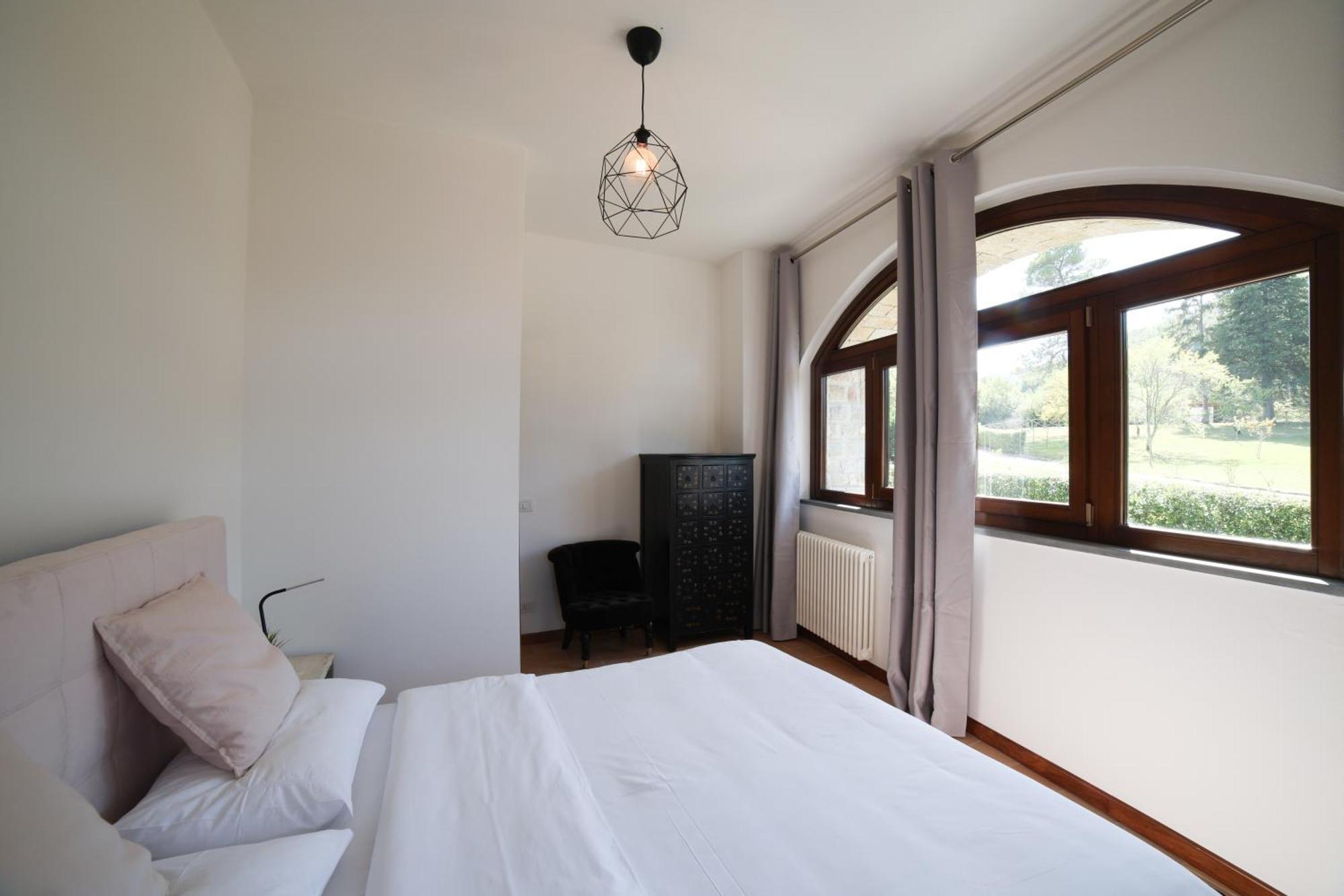 Ht Castello Di Campolongo Aparthotel Valfabbrica Eksteriør bilde