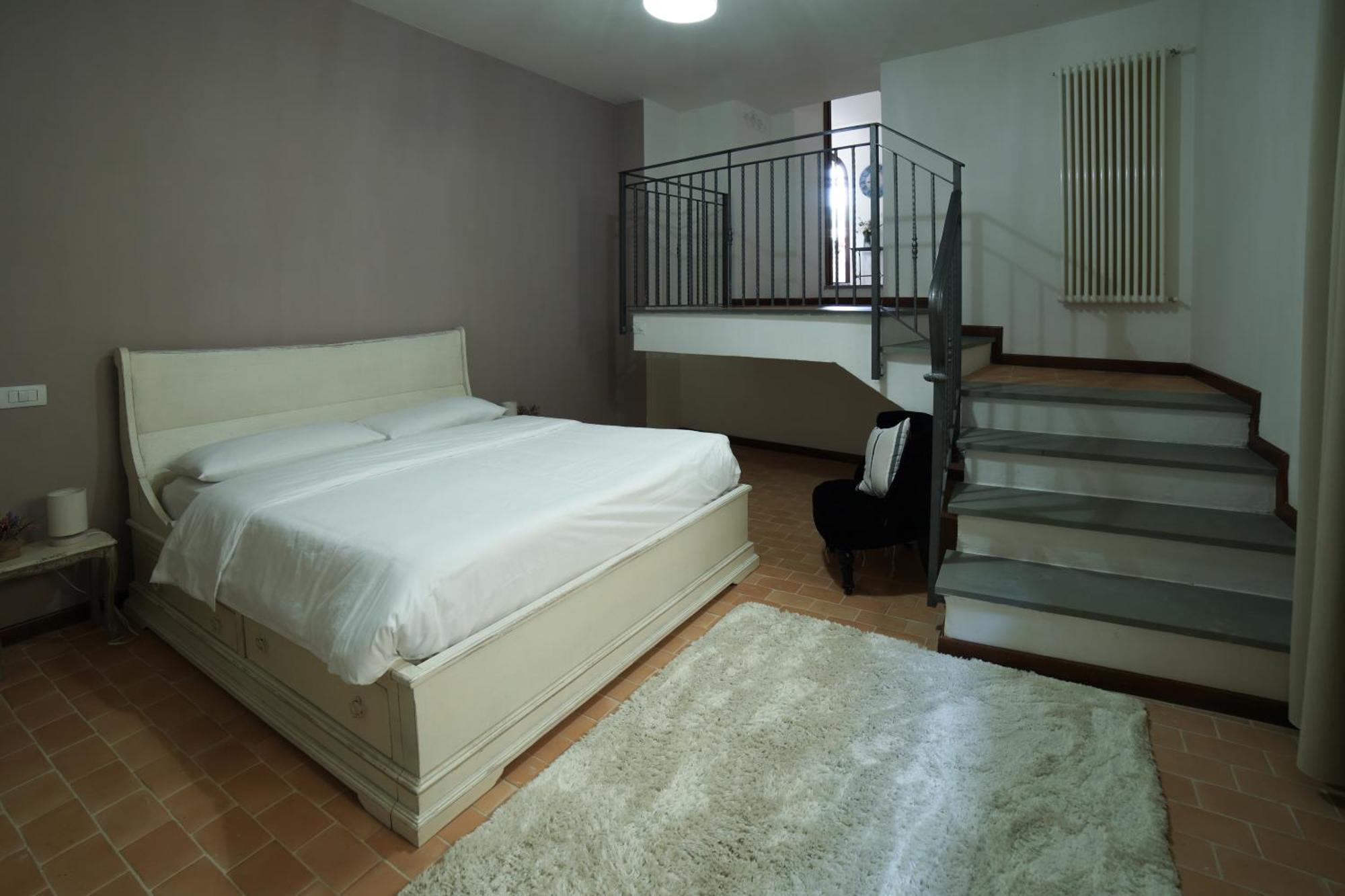 Ht Castello Di Campolongo Aparthotel Valfabbrica Eksteriør bilde